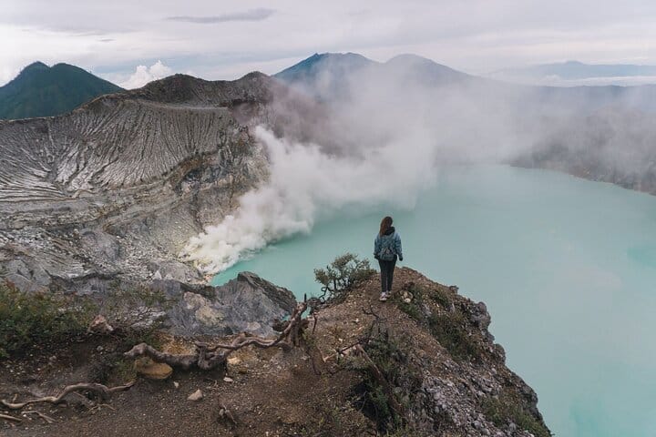 top of Ijen crater