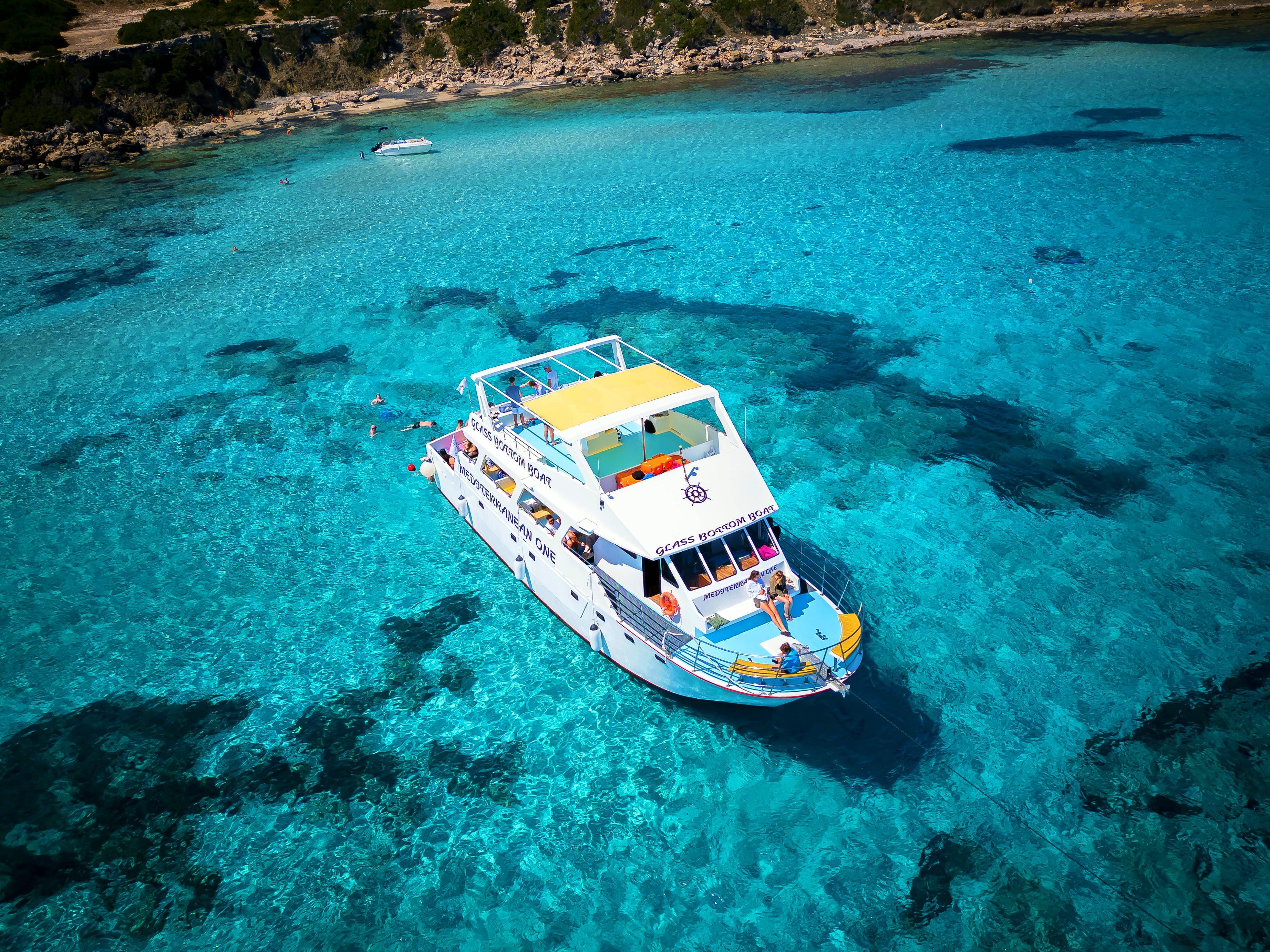 Paphos: Blue Lagoon Boat Cruise with Bus Transfer