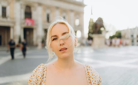 Professional Photoshoot Experience at Piazza Navona in Rome