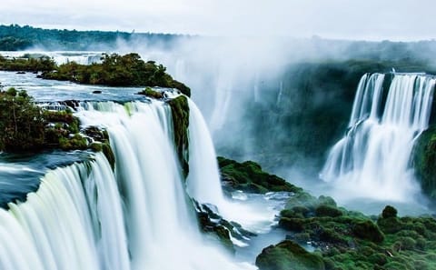 Private Full-Day Iguazu Falls Tour from Buenos Aires