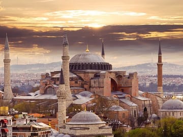 Private Guided Tour of Istanbul's Old City with Vehicle