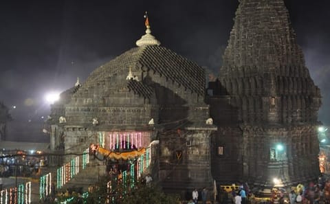 Private Cultural Tour of Temples and Vineyards in Nashik