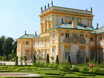 Private Walking Tour of Warsaw's History and Culture