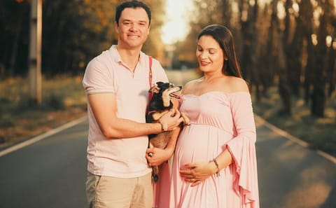 Maternity Photography Experience in Amsterdam