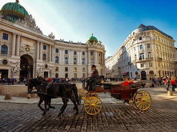 Photography Session at Hofburg Palace in Vienna
