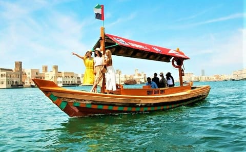 Private Full Day Dubai City Tour: Blue Mosque and Souks