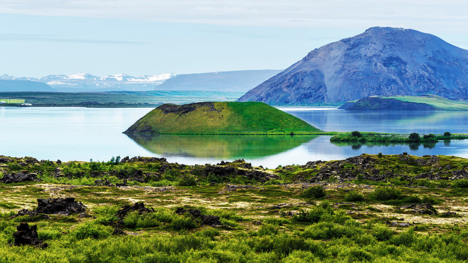 A Mývatn day from Akureyri covers Goðafoss and the lake, not Dettifoss