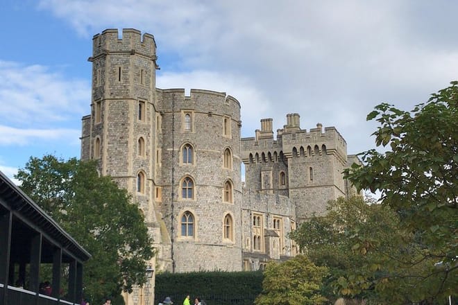 Windsor Castle Heathrow Airport Private Layover 2
