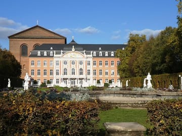 Trier Highlights – Porta Nigra, Cathedral & Roman Baths