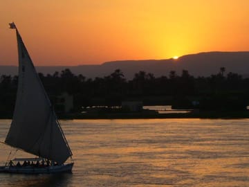 Cultural Nile Cruise Tour in Aswan and Cairo, Egypt