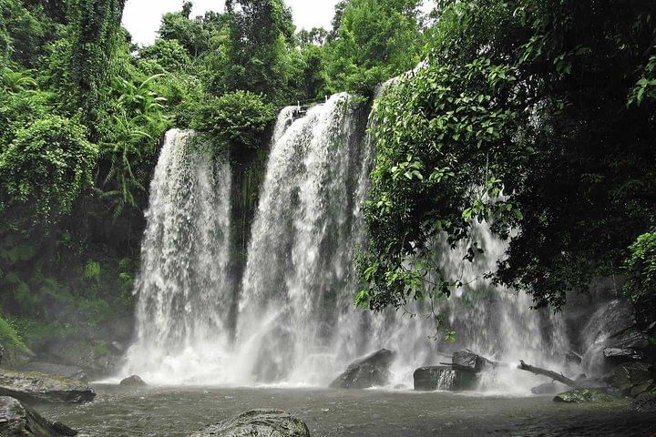 Private Kulen Mountain-Banteay Srei and Kampong Phluk Village