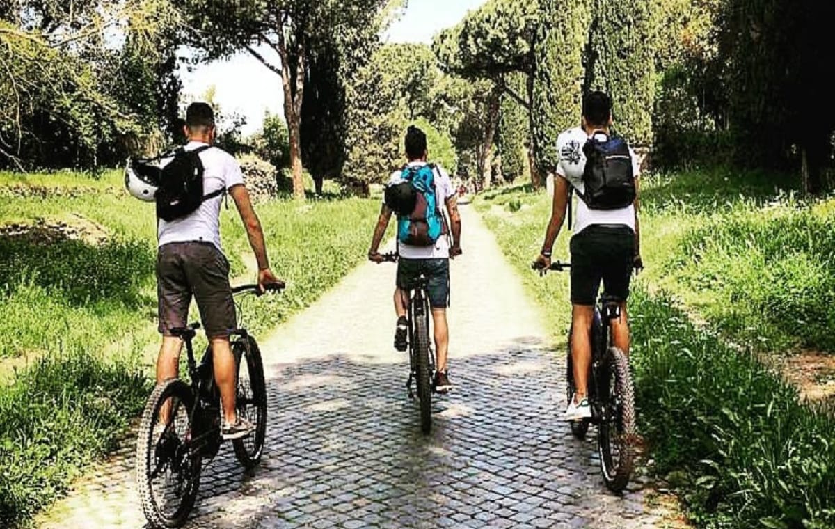Appian Way Bike Tour with Park of the Aqueducts | upgrade option available: Catacombs and Lunch
