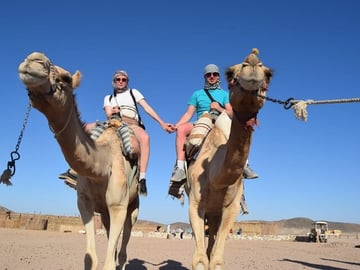 3-Hour Quad Bike Safari Hurghada: Camel Ride & Bedouin Tea