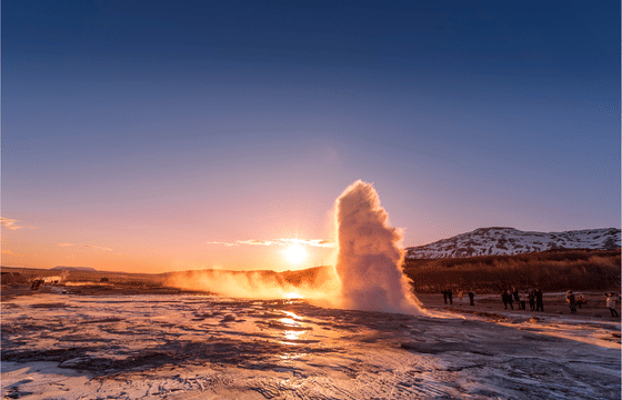 Reykjavik: Small Group Golden Circle & Laugarás Lagoon Wellness Tour