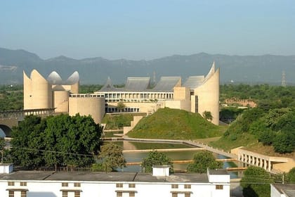 Divine Journey: Amritsar to Anandpur Sahib Gurudwara Excursion