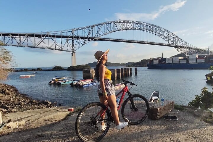 Panama Canal Zone Bike Tour — tour photo 1