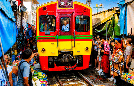 Private Day Tour of Amphawa Floating Market and Train Market