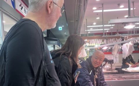 Toyosu Fish Market Behind the Scenes Tour & Luxury Sushi Lunch