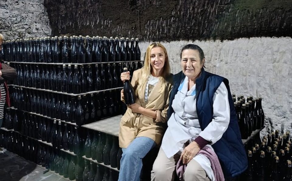 Stone Age Experience and Wine Tasting in Brănești, Moldova