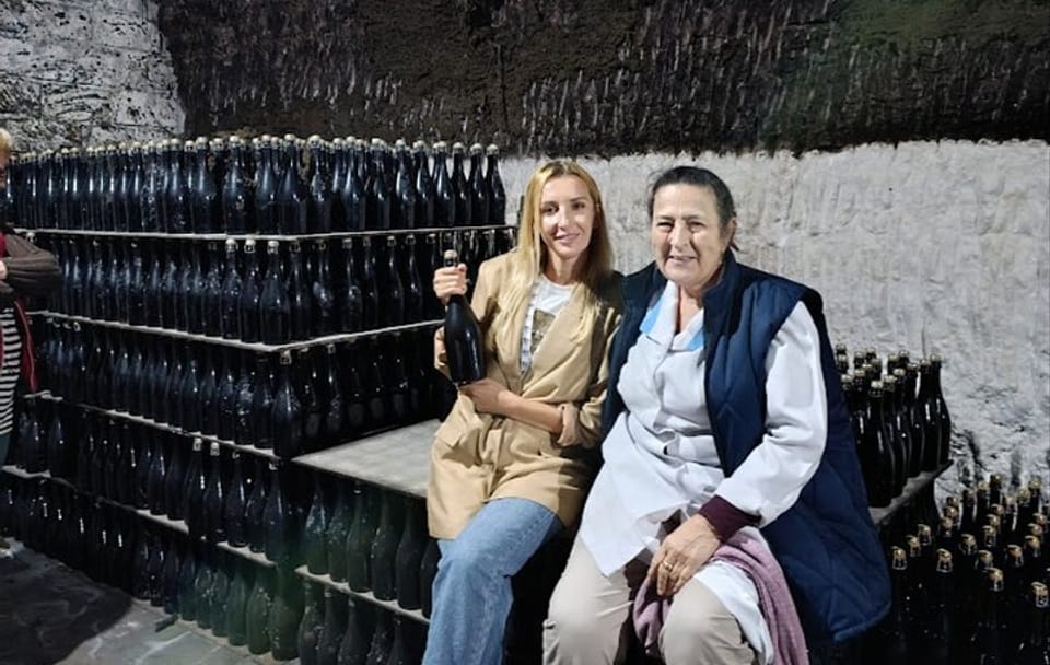 Stone Age Experience and Wine Tasting in Brănești, Moldova