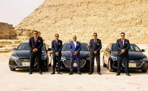 Private Car Transfers from Luxor Airport to Key Egyptian Destinations