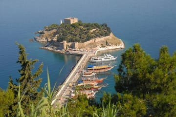 Kuşadası Scenic Boat Trip with Lunch and Transfers