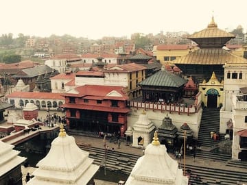 Private Cultural Tour of Pashupatinath and Bouddhanath in Kathmandu