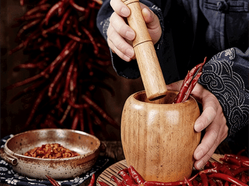 Chengdu: Private Sichuan Food Tour with Hot Pot Dinner
