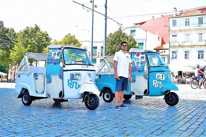 Full-Day Private Tuk Tuk All Around Porto 3