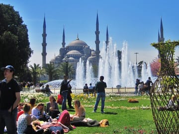 Topkapı Palace and Blue Mosque Guided Walking Tour in Istanbul