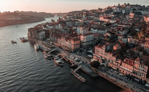 Private Cultural Tour of Porto with Cathedral Visit