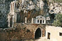 Living Like A Monk: In the Traces of the Sacred Places of Akrotiri Peninsula 3