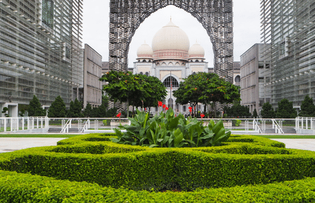 Kuala Lumpur City and Batu Caves Adventure Tour