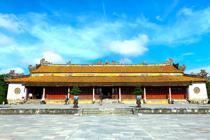 IMPERIAL HUE CITADEL HERITAGE AND CULTURE TOUR 3