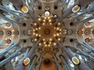 Private 5-Hour Cultural Tour of Barcelona's Landmarks