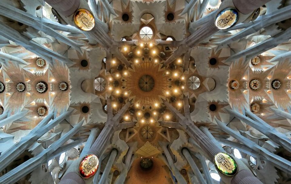 Private 5-Hour Cultural Tour of Barcelona's Landmarks