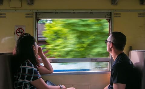 Bangkok: Damnoen Saduak Market and Maeklong Railway Market