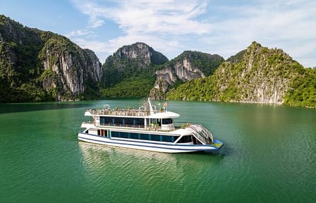 Hercules Luxury Cruise 6 Hours Boat Tour from Halong Harbor
