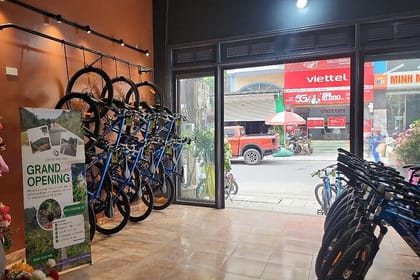 Easy Rider Cat Ba – National Park & Caving