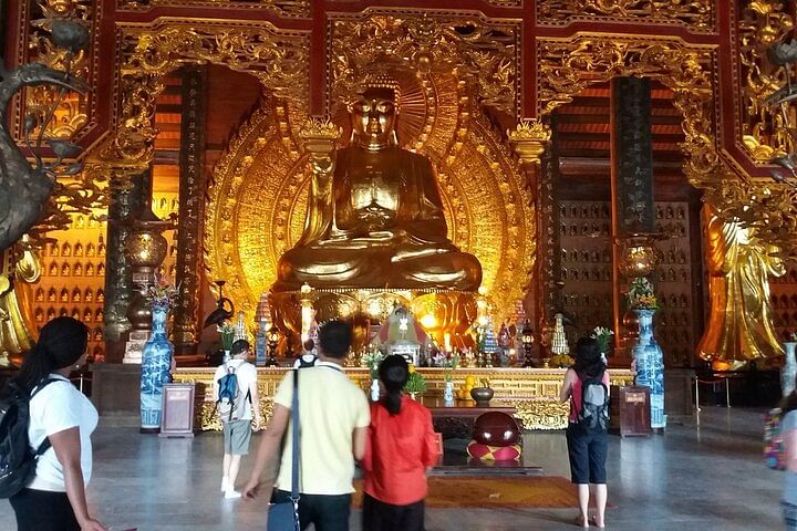 Bai Dinh Pagoda & Trang An Grottoes: Scenic Boat Tour in Vietnam