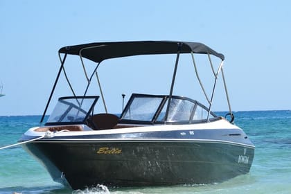 Private Sea Taxi Excursion to the Giftun Islands in Hurghada
