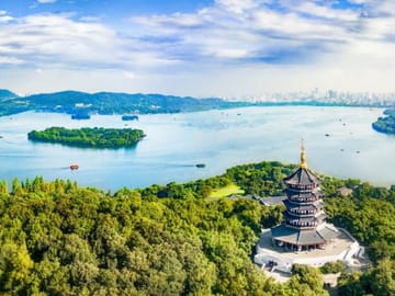 Chengdu Mahjong Experience Multilingual Guide