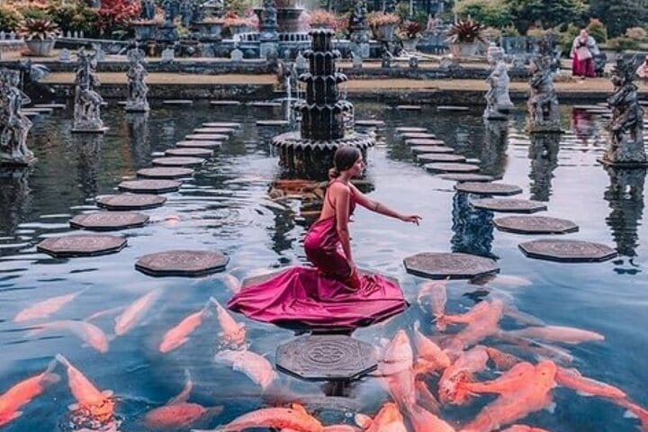 East of Bali Tour with Lempuyang Temple, Waterfall, Tirta gangga 7