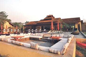 3 Days Chitwan Luxury Package
