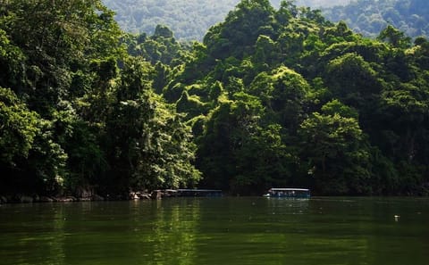 Four-Day Adventure Tour of Ba Be National Park, Vietnam