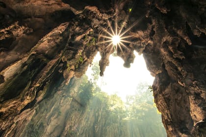 Best of Kuala Lumpur City Tour with Twin Tower Ticket & Batu Caves (Private)