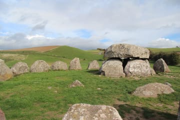Day Tour to Stonehenge and Avebury from London