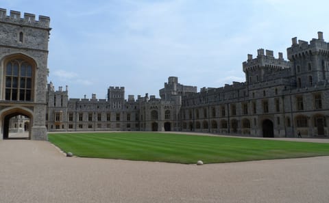 Private Windsor Castle Tour During London Heathrow Layover