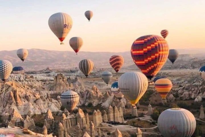 Cappadocia Sunrise Balloon Watching Tour 7