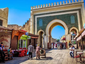 Luxury Private Half-Day City Tour of Fes with Local Guide